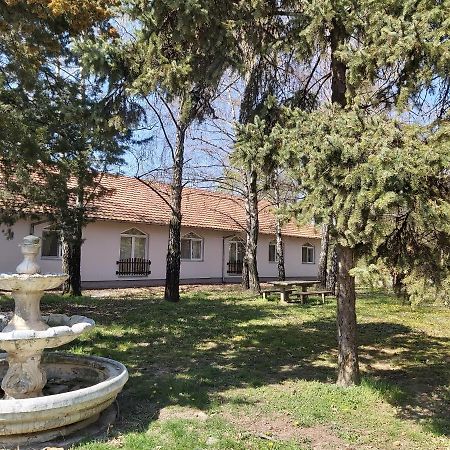 Albergue Prenociste Sport Ada Exterior foto