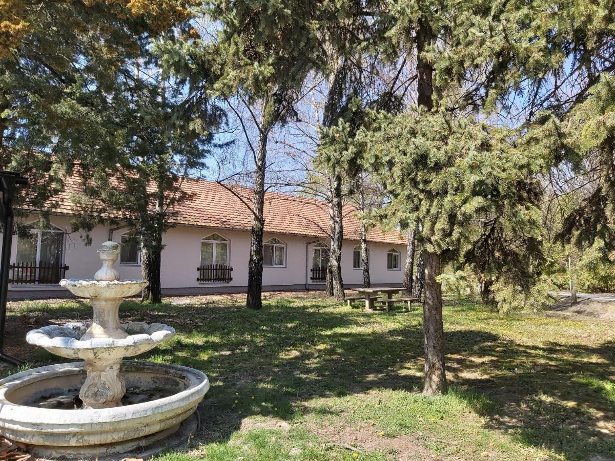 Albergue Prenociste Sport Ada Exterior foto